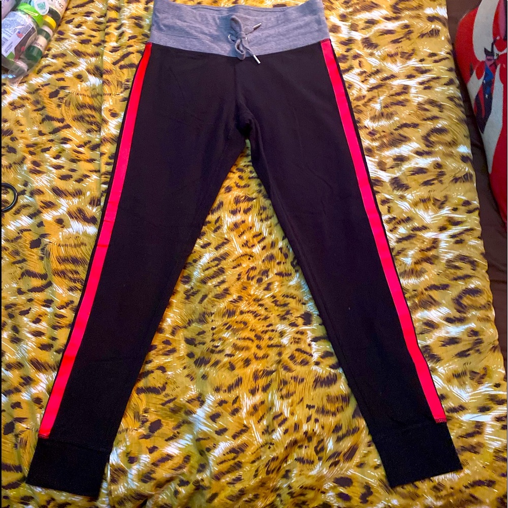 Tommy Hilfiger women’s jogger